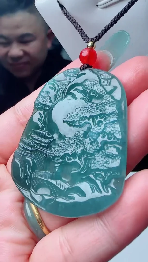 【闪购商品】翡翠颈饰未镶嵌多样性随机一件发货