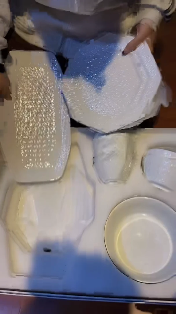 【闪购商品】鸿辉家品牌瓷器，京东包邮！