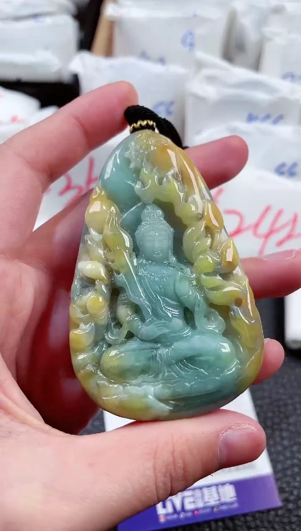 【闪购商品】翡翠颈饰未镶嵌00006512虚空
