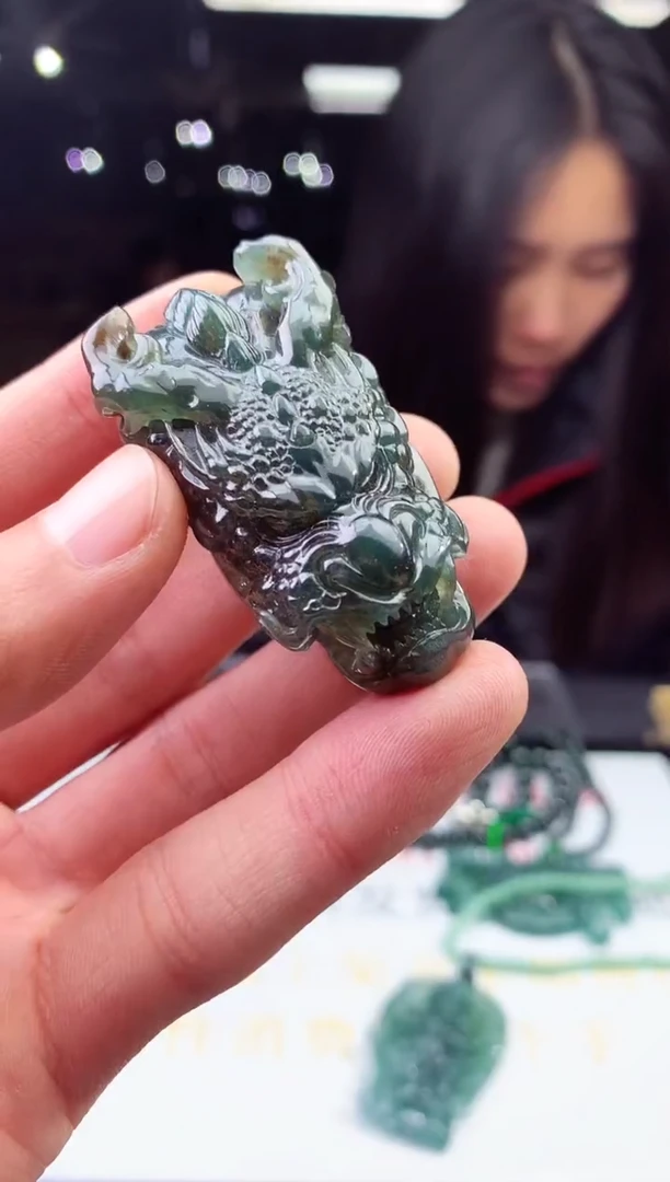 未镶嵌定制翡翠天然A货翡翠拍一发一