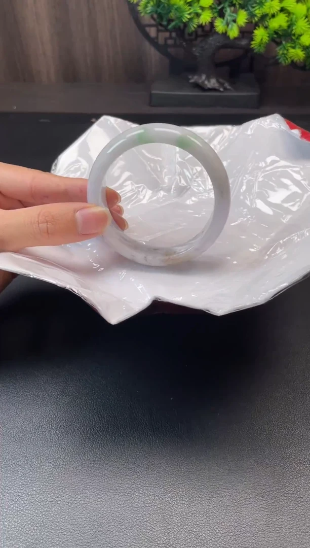 未镶嵌手镯翡翠668