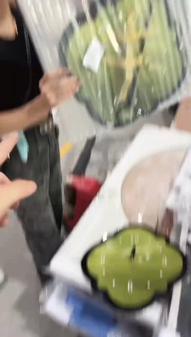 竖款仓库清货  默认瑕疵