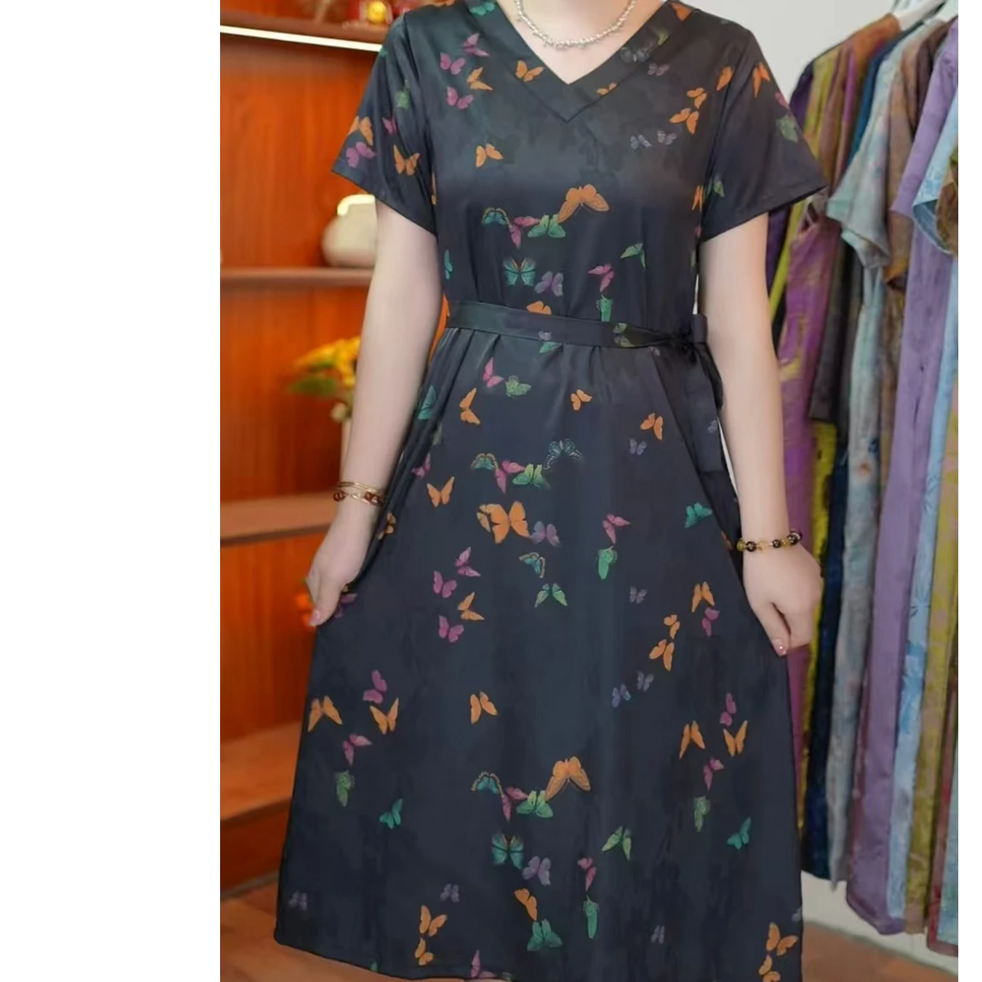 82-夏季大码裙子 彩蝶v领裙