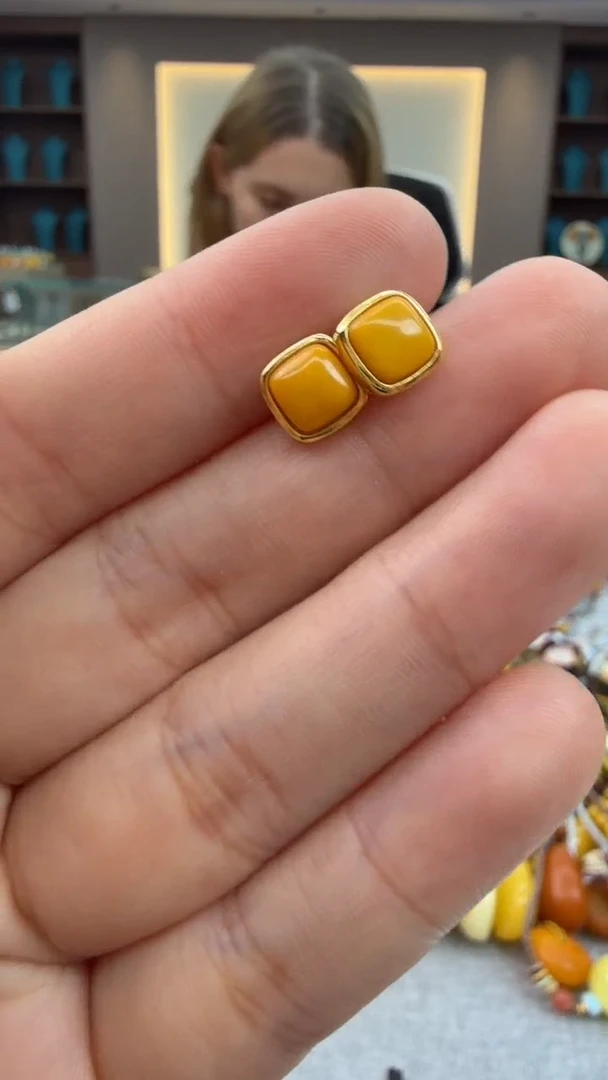 琥珀未镶嵌耳饰7号秒拍 假一罚三