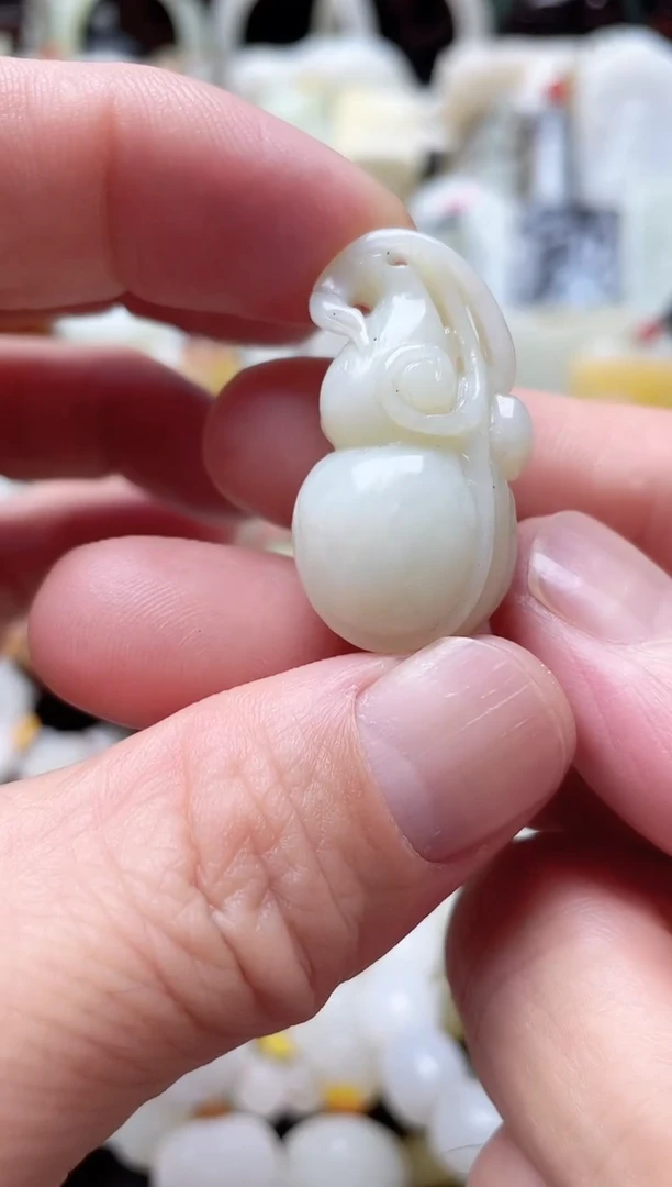 未镶嵌和田玉挂件挂件