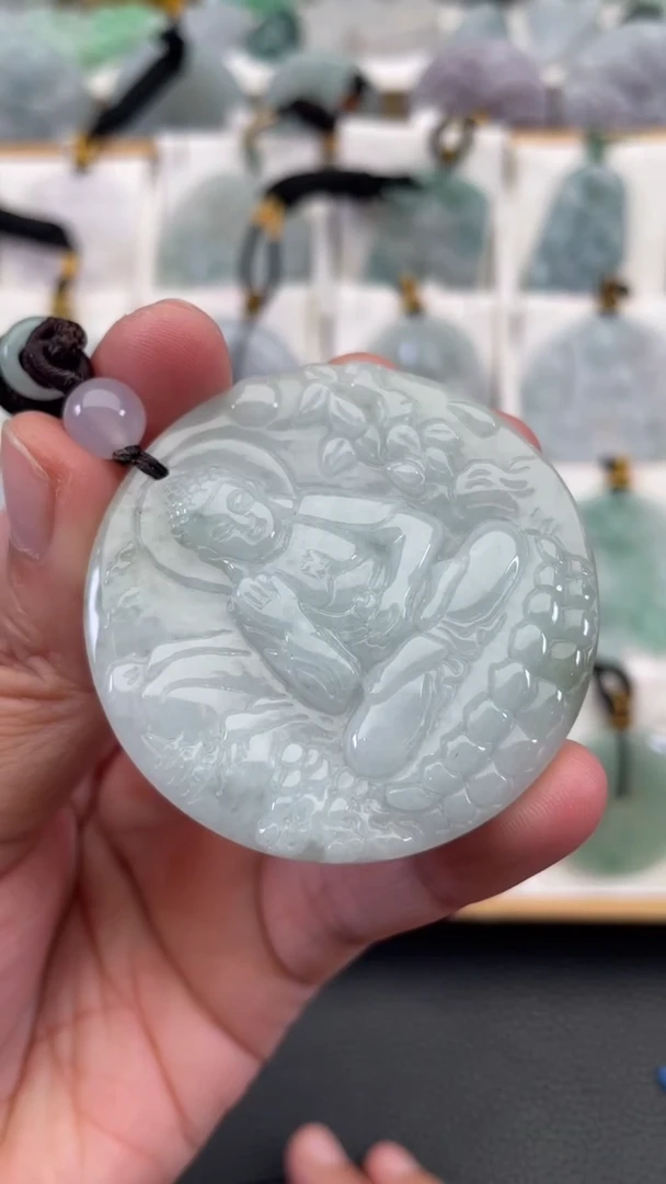 颈饰未镶嵌翡翠天然缅甸翡翠A货204