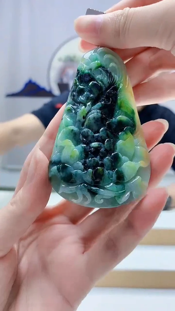 未镶嵌定制翡翠4868zm-毛货挂件42