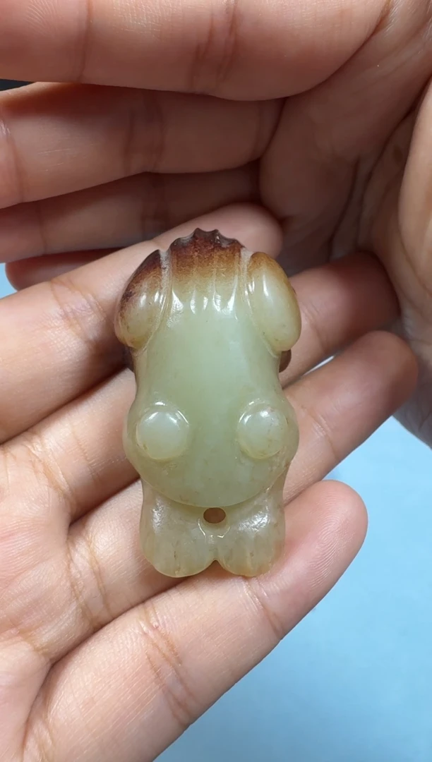 和田玉未镶嵌颈饰1