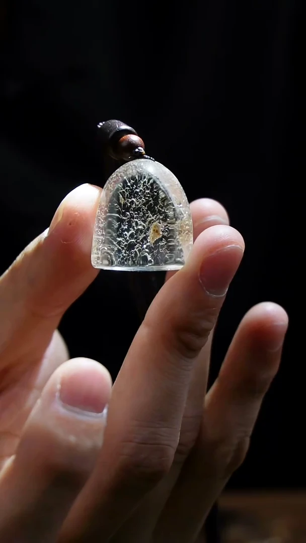 吊坠(赠链)未镶嵌水晶水晶