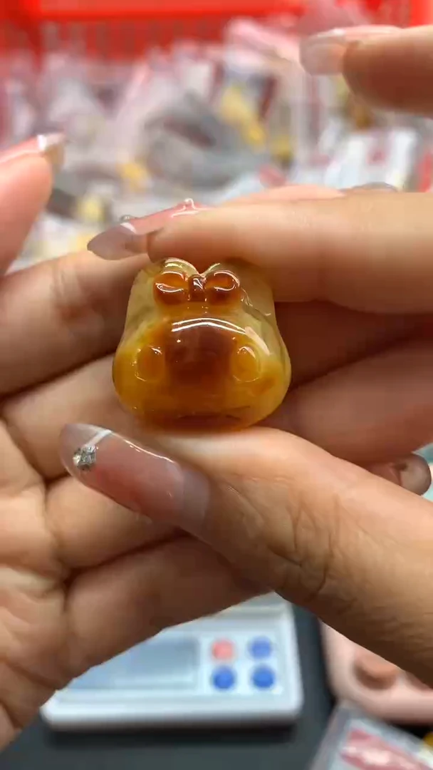 未镶嵌琥珀珠宝奇石s****y855/2发1