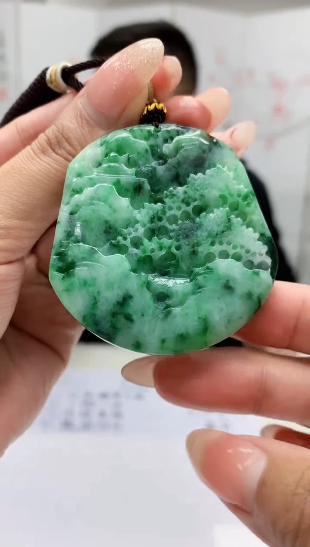 【闪购商品】定制翡翠未镶嵌5152MM-毛货挂件100