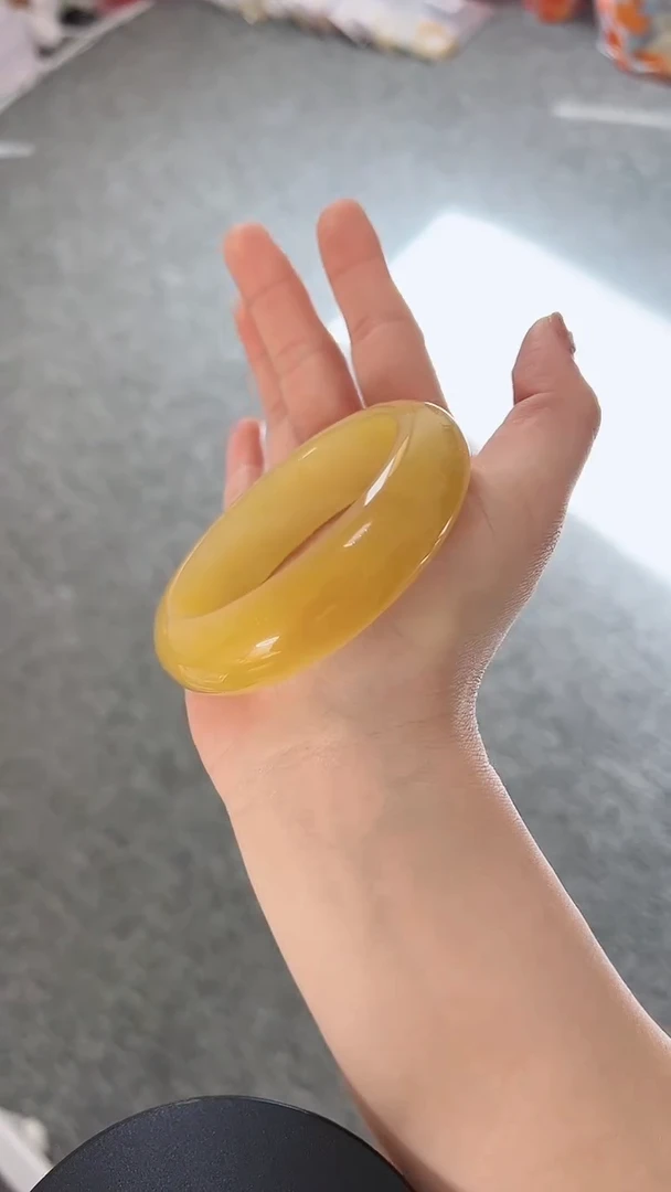 【闪购商品】石英质玉手镯未镶嵌935-58