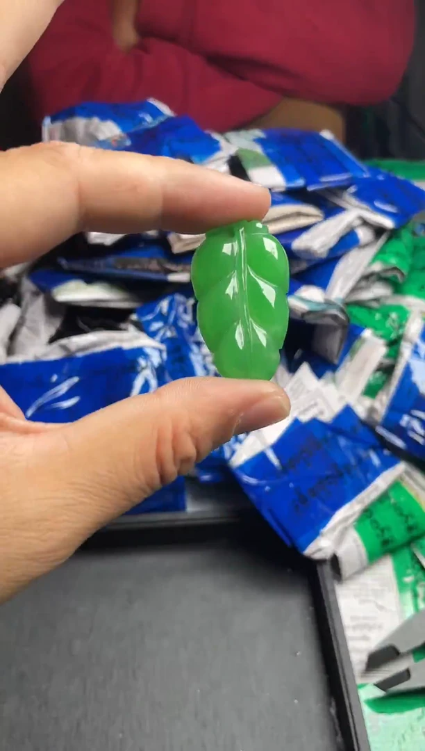 强子收货--所见即所得--多样性发货--CT60绿色叶子