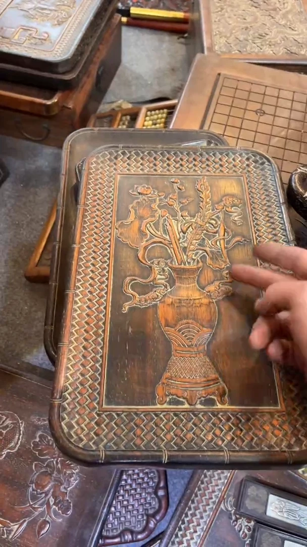 【闪购商品】非洲紫檀（红花梨）36x24cm赏盘