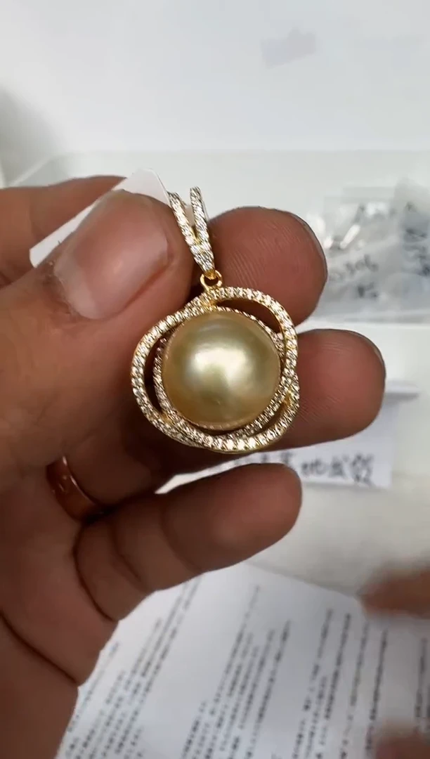 颈饰银S925镶嵌海水珍珠吊坠