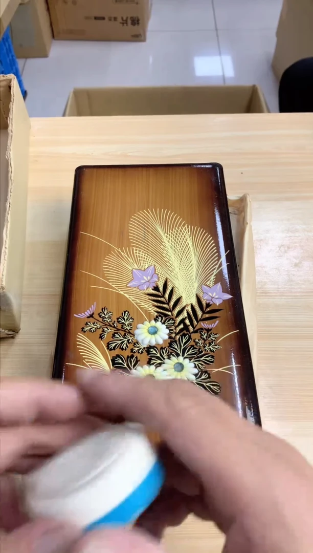 默认微瑕，no退no换，介意勿拍