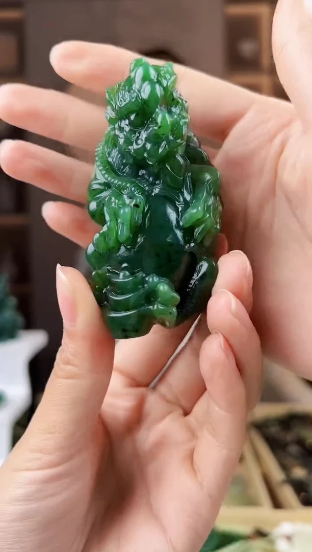 颈饰未镶嵌和田玉拍一发一，多样性发货