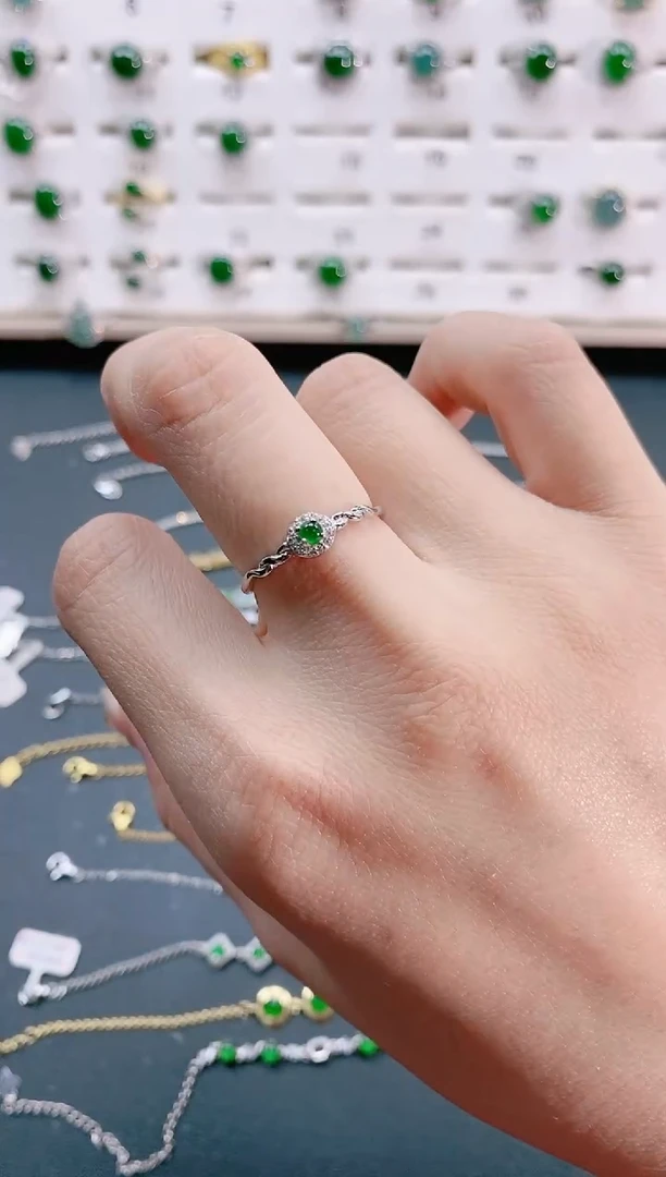 【闪购商品】翡翠戒指银S925镶嵌天然翡翠