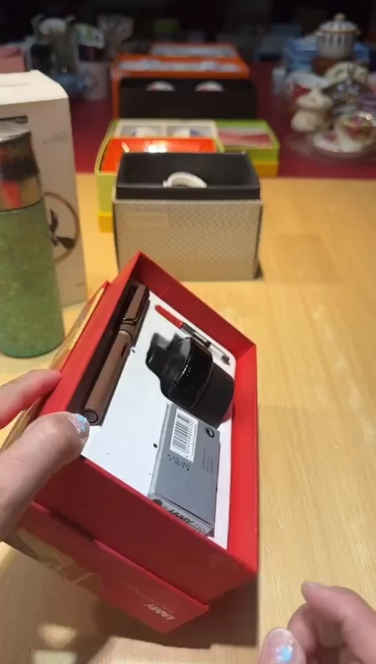 瓷片生活的本意是开心阿@@1