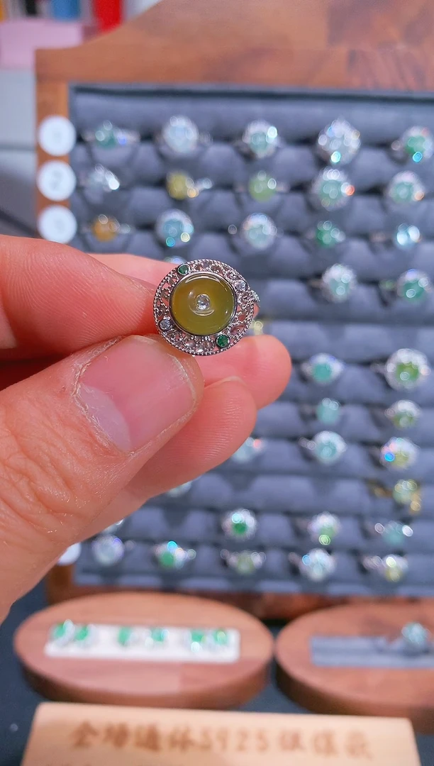 银S925镶嵌戒指翡翠A****.S925银镶翡翠平安扣女饰品