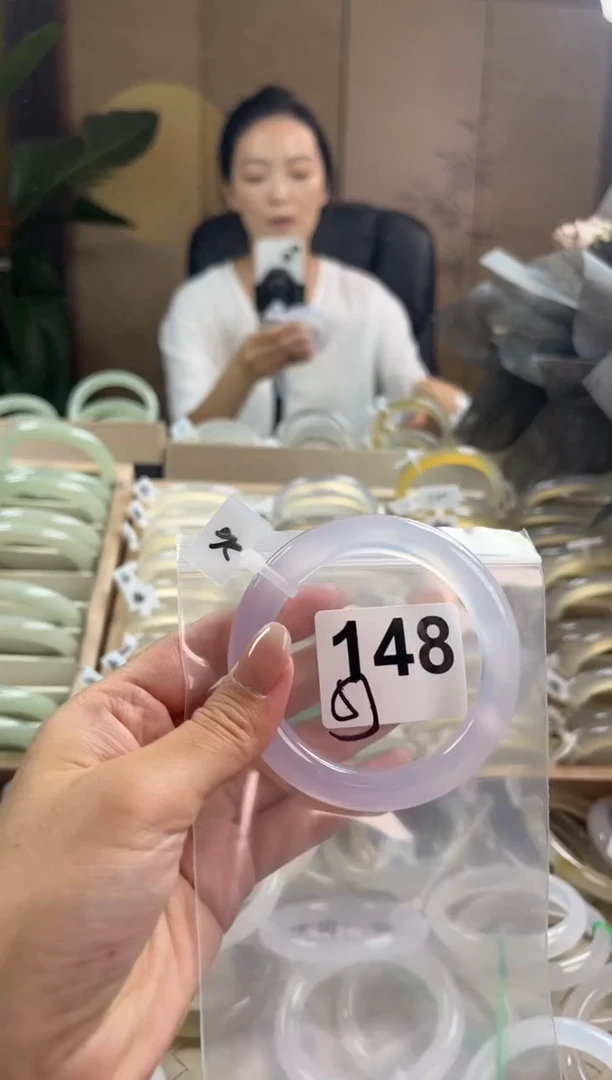 手镯玛瑙/玉髓未镶嵌148