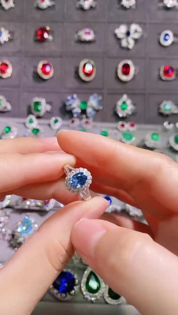 【闪购商品】蓝宝石18K金戒指18K金镶嵌--