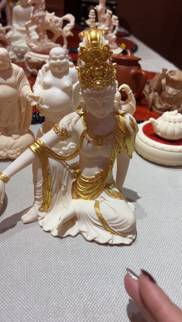 树脂制品20公分观自在