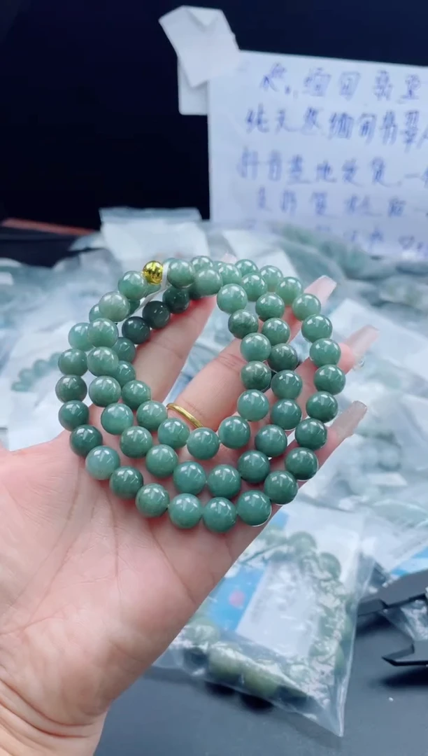 未镶嵌定制翡翠珠串