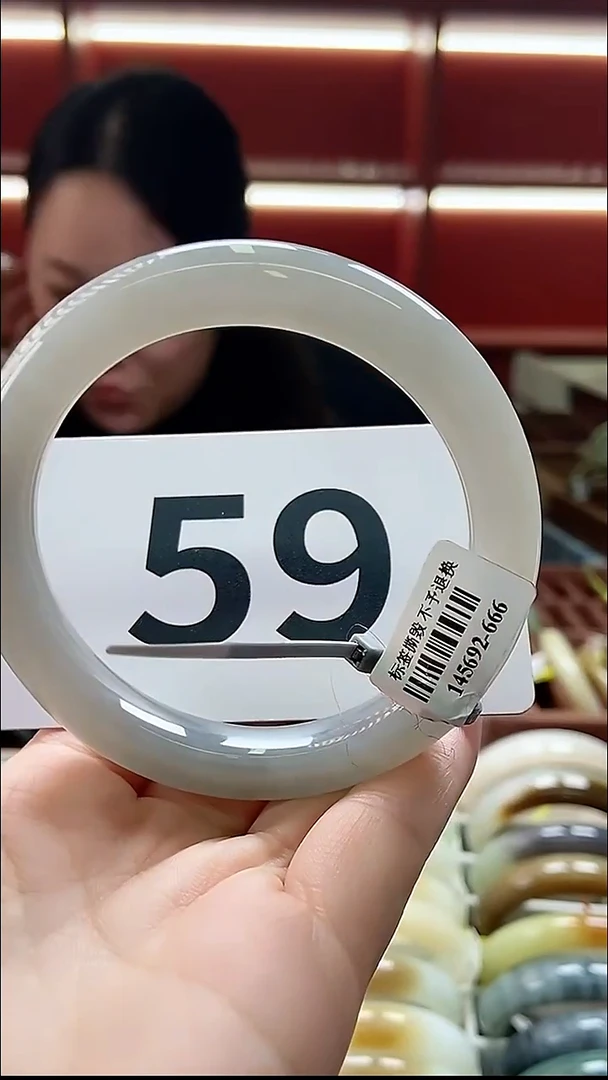 定制和田玉和田玉手镯