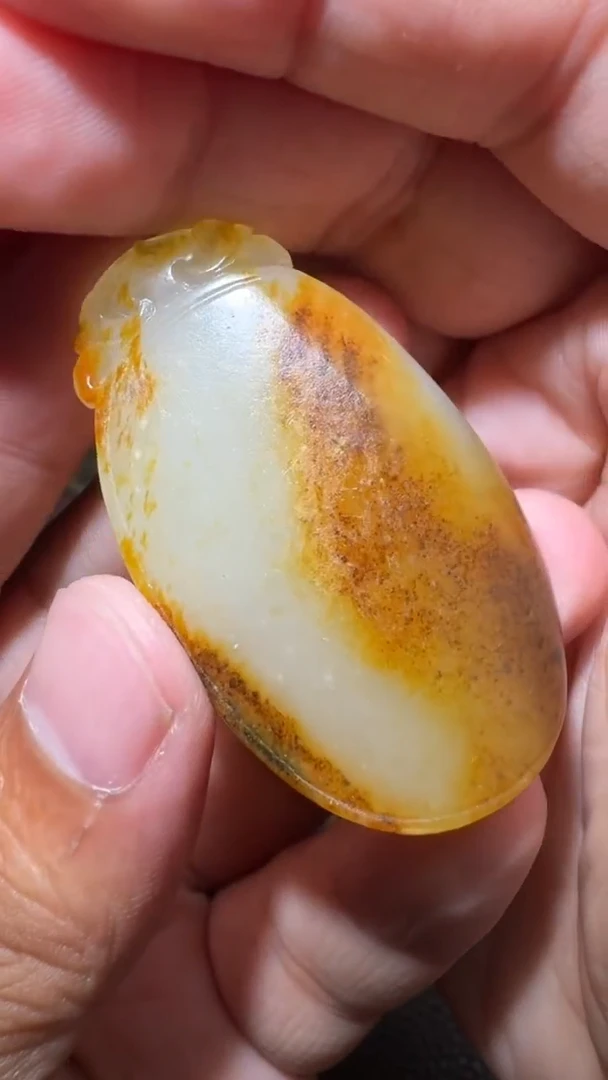 和田玉未镶嵌把件和田玉