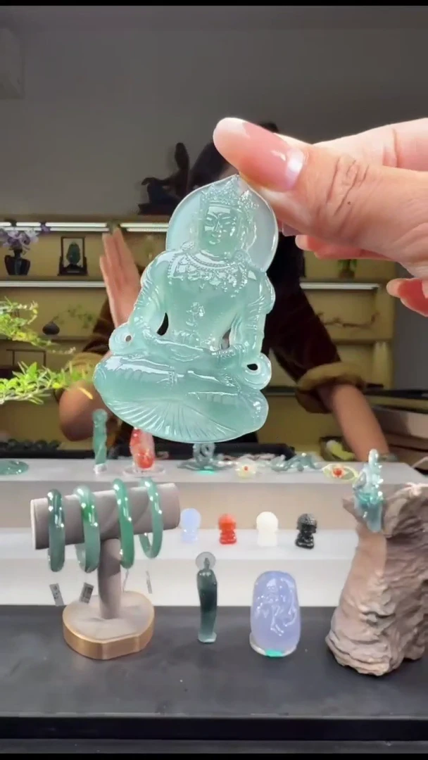 吊坠(不含链)未镶嵌翡翠度母