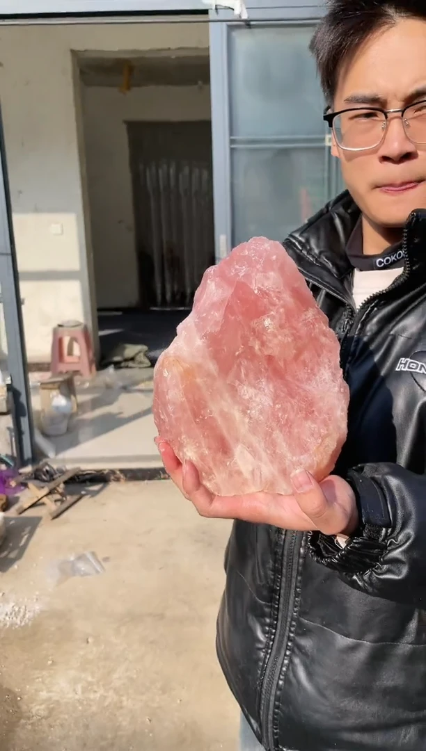 【闪购商品】水晶摆件未镶嵌粉水晶3.75kg 350