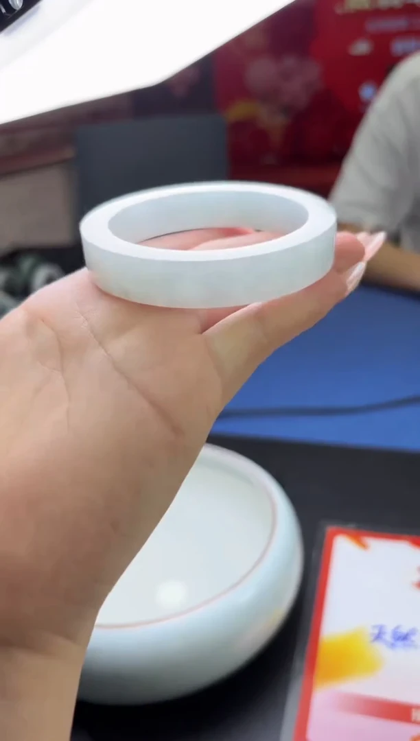 【闪购商品】定制翡翠定制手镯不退不换未镶嵌定制手镯不退不换