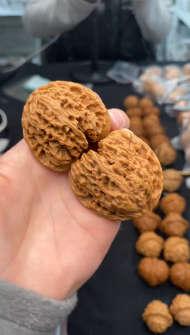 【闪购商品】文玩核桃把件南疆石42-u683