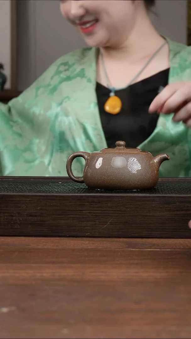 茶壶紫砂一*还原烧矮井栏     180CC