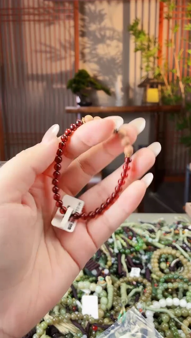 血珀颈饰未镶嵌多样性发货拍一发一