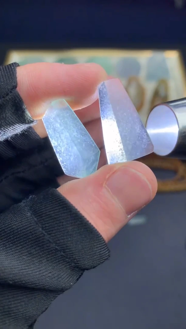 【闪购商品】定制翡翠未镶嵌 一对