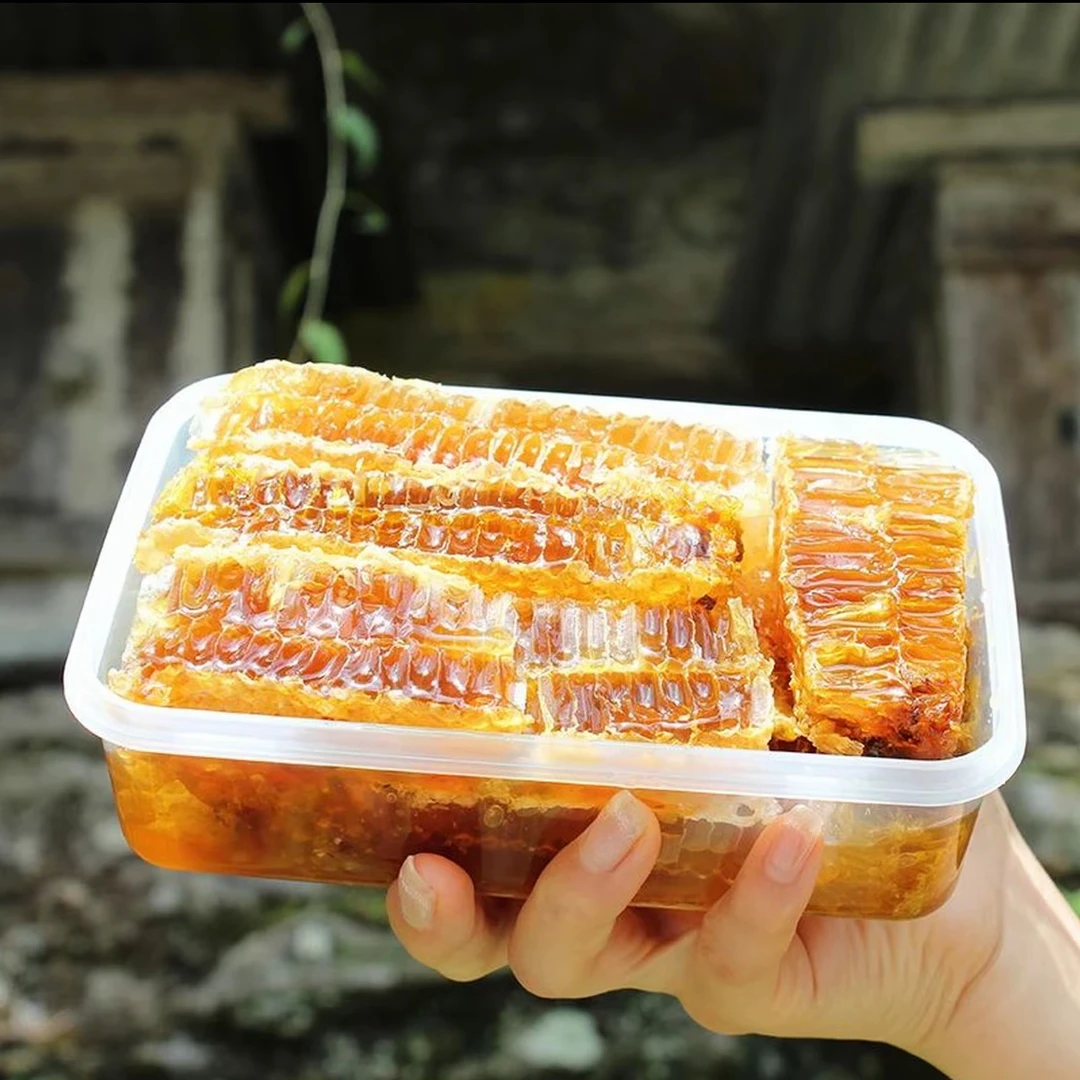 【2斤】天然木桶农家可嚼着吃蜂巢蜜土蜂蜜天然土蜂蜜原生态0添加