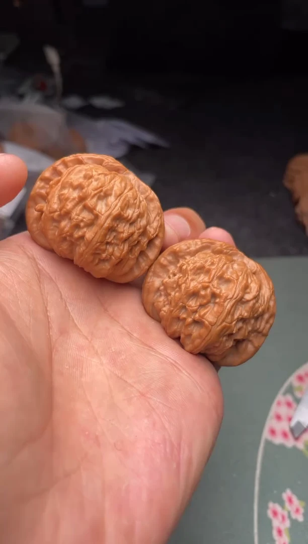 把件文玩核桃a128 白狮子 42尺