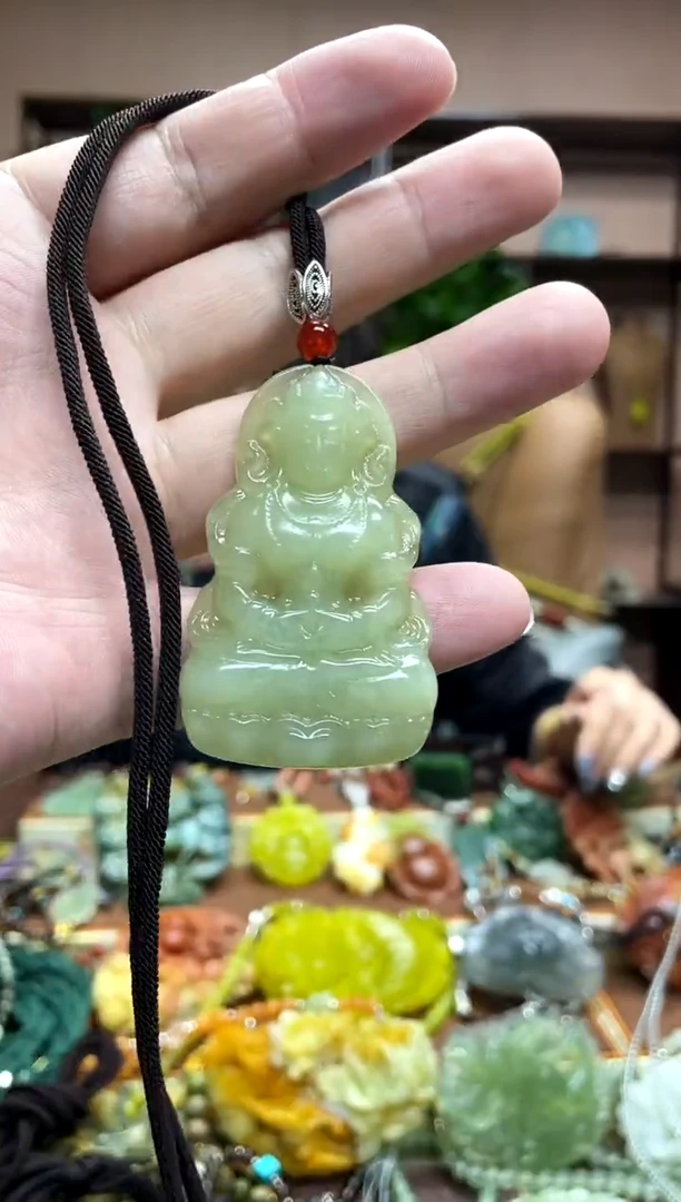未镶嵌岫玉吊坠·1