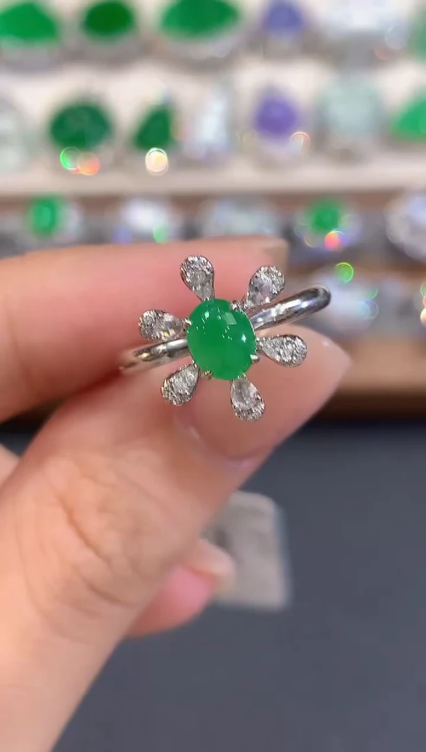 18K金镶嵌戒指翡翠a34