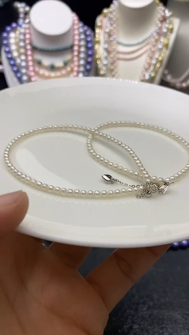 颈饰未镶嵌淡水珍珠多人