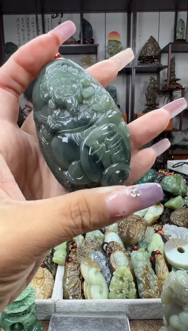 未镶嵌和田玉把件1