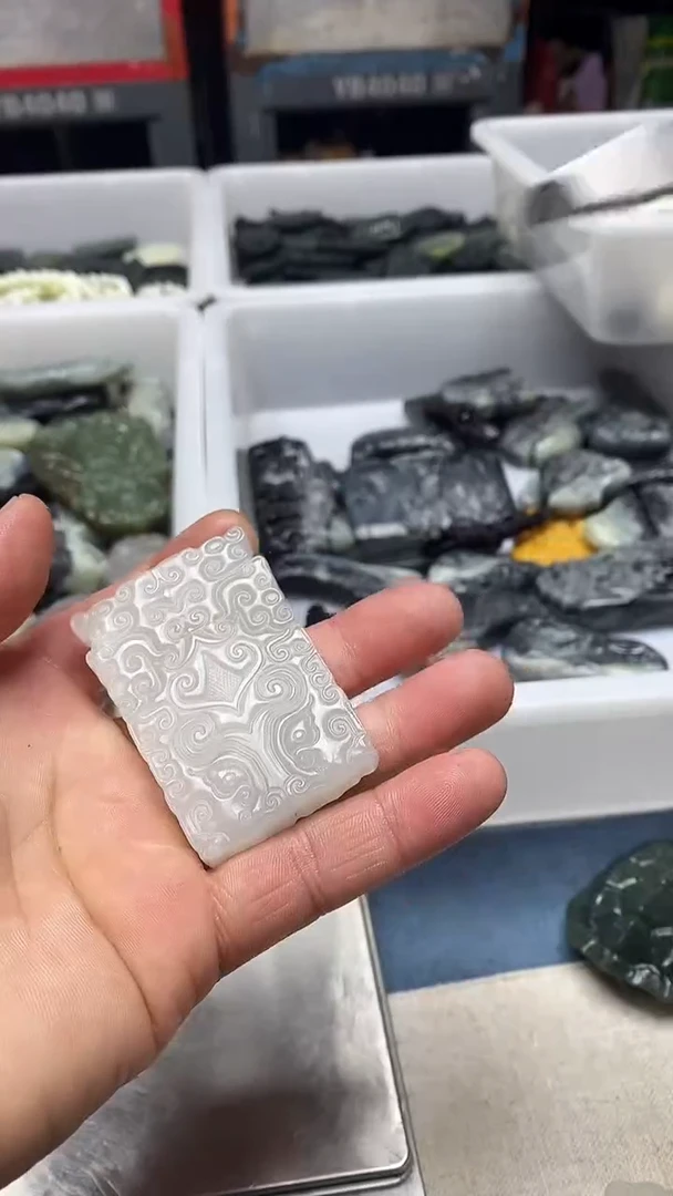 吊坠(不含链)未镶嵌和田玉1