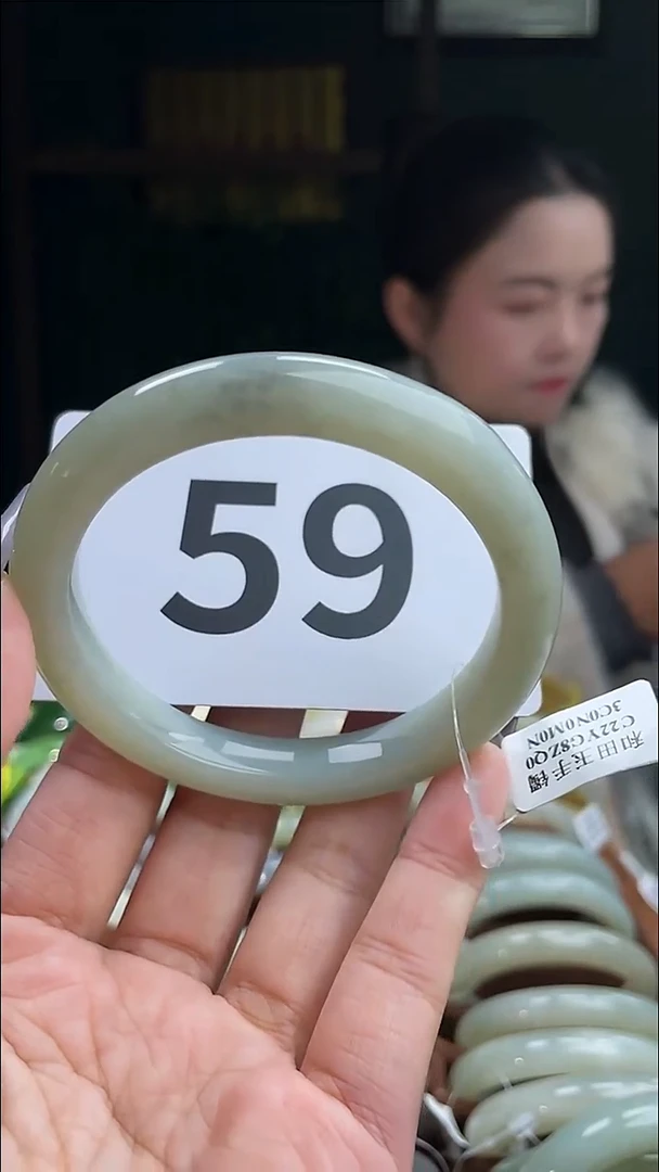 定制和田玉和田玉手镯