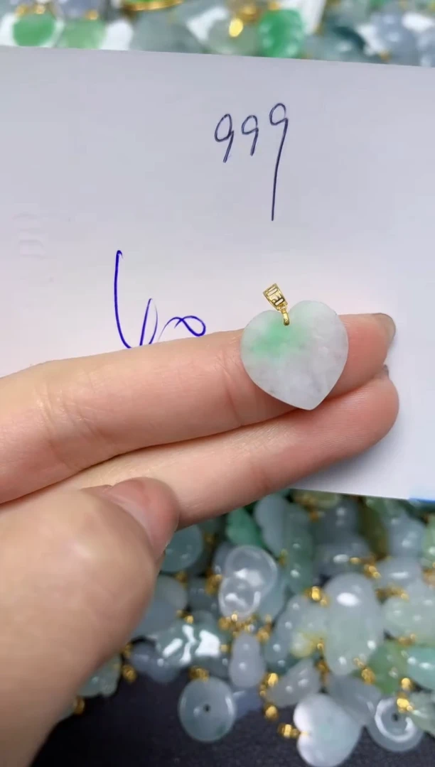 【闪购商品】翡翠颈饰18K金镶嵌 天然翡翠A货