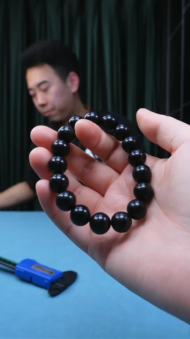 【闪购商品】鹿骨其他12左右纯黑黑驴蹄默认有瑕