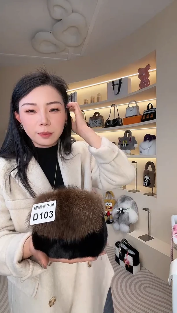 水貂毛【闪购商品】女包D103