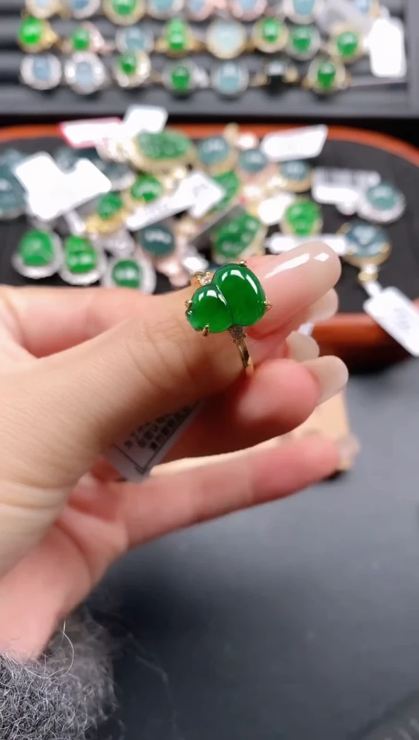 银S925镶嵌戒指翡翠1111