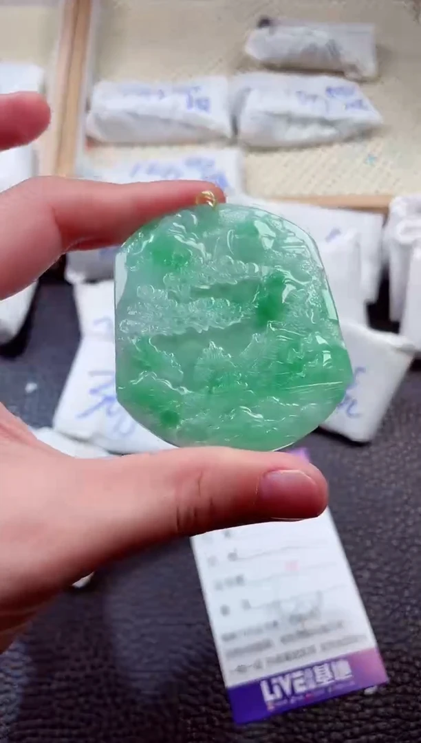 翡翠未镶嵌颈饰00008512